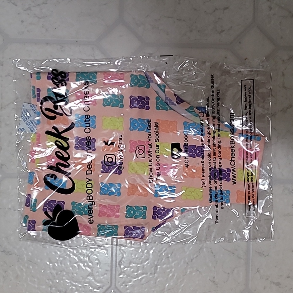 Cheekboss Cheekies size Large Gummy Bears